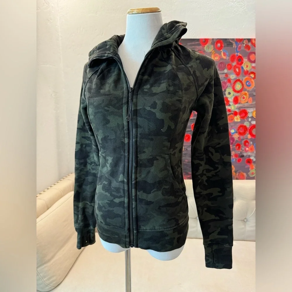 Lululemon Scuba Full-Zip Hoodie Green Camo 4